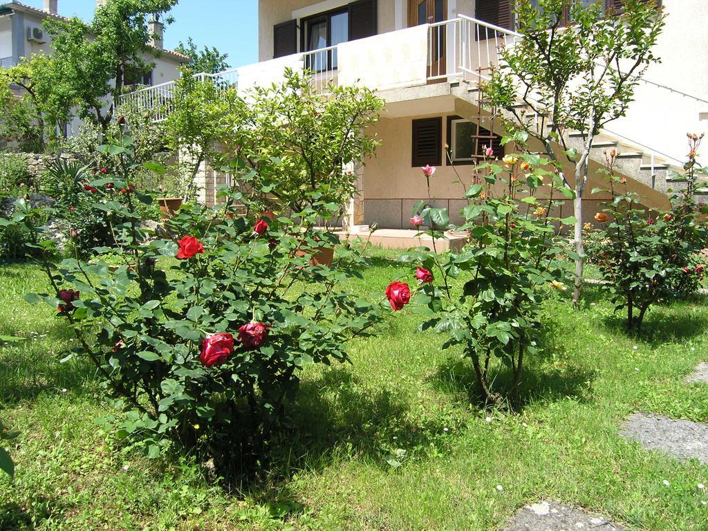 Apartments Ines Krk Town Zewnętrze zdjęcie