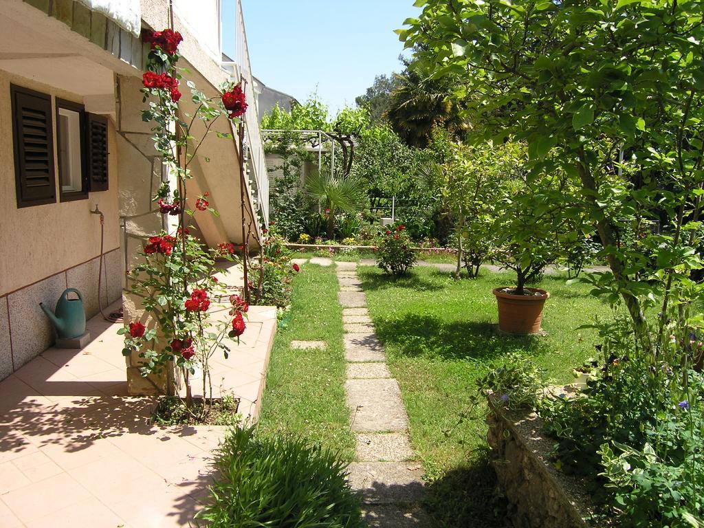 Apartments Ines Krk Town Zewnętrze zdjęcie